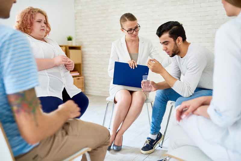 Counselor job group therapy